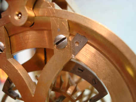 Gourdin miniature r (14).JPG (998124 bytes)