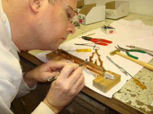 Gourdin miniature r (16).JPG (1284799 bytes)