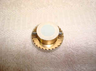 Gourdin miniature r (19a).JPG (992578 bytes)