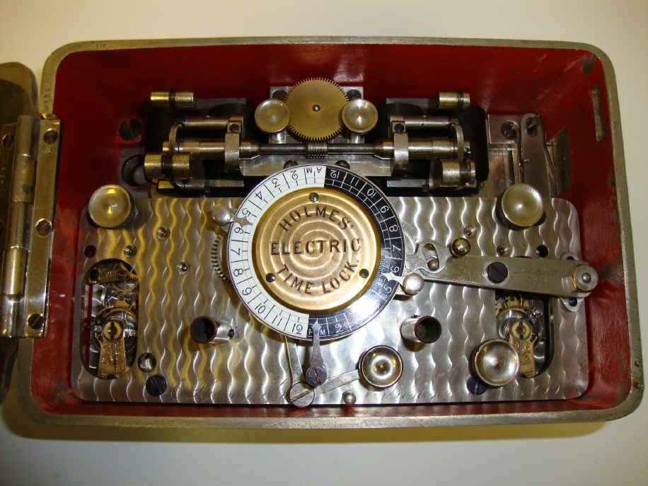 Holms old (1).JPG (2302896 bytes)