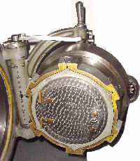 Diebold 3mvt in Cannonbal safe door (1).jpg (8918 bytes)