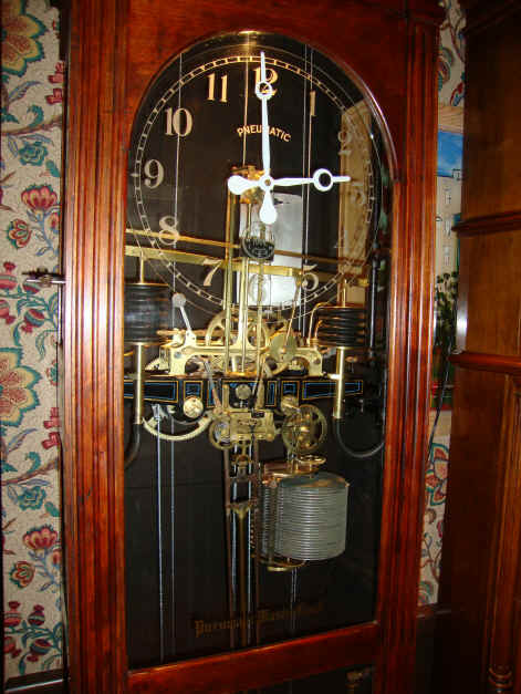 Hahl (3).JPG (2056832 bytes)