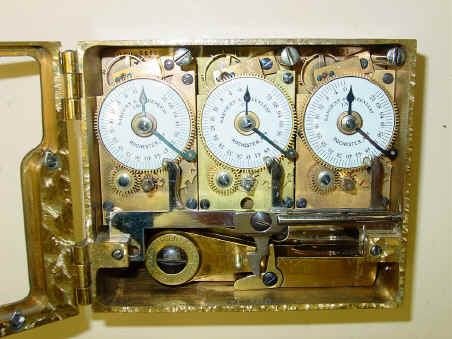 S&G 3mvt 72hr-brass2.jpg (584664 bytes)